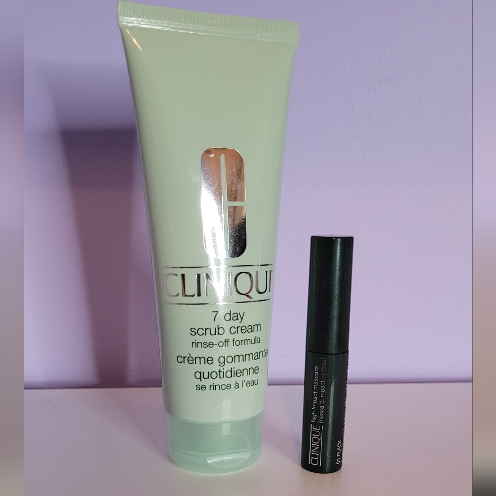 Clinique 7 Day Scrub Cream Rinse-Off Formula 3.4 fl oz free mini mascara!